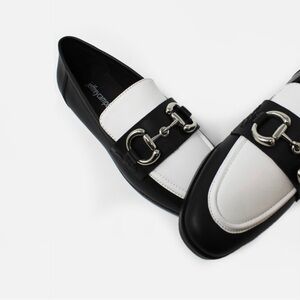 NWOT Jeffrey Campbell Velviteen Bit Loafer